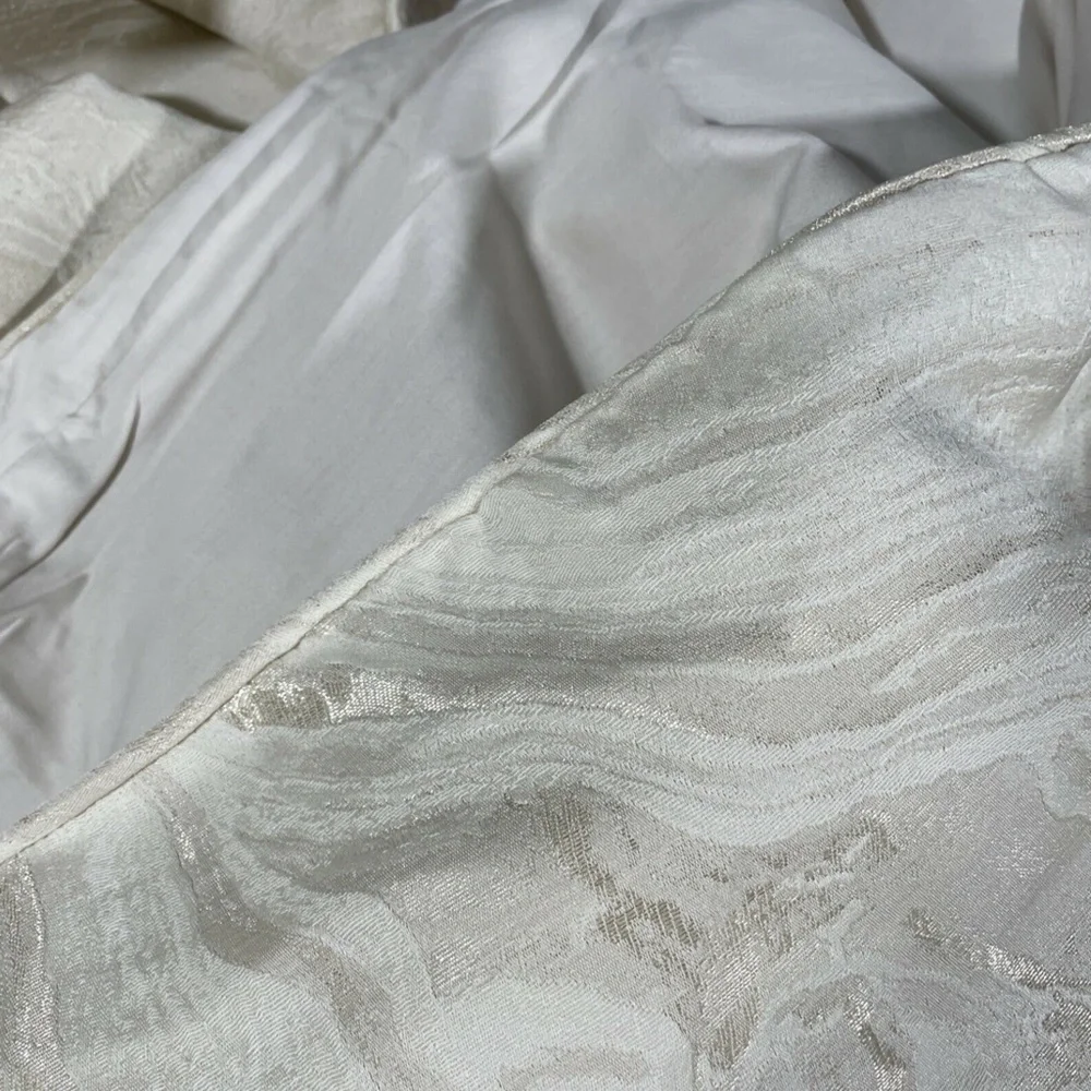 NIB Hotel Collection [ Full / Queen ]‎ Moonstone Duvet Cover Only